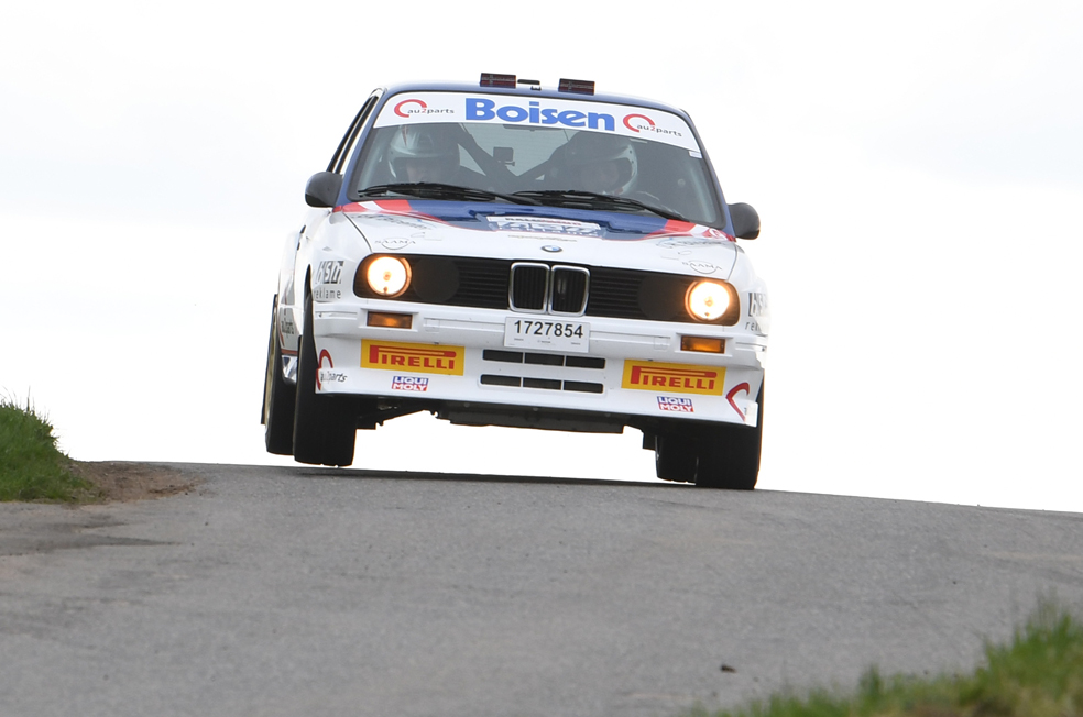 Som 4-dobbelt DM-vinder og tidligere tysk mester ved Kim Boisen, hvordan han får det maksimale ud af sin historiske BMW M3.
(Foto: Morten Dam - autoMOTIV/specialpress)